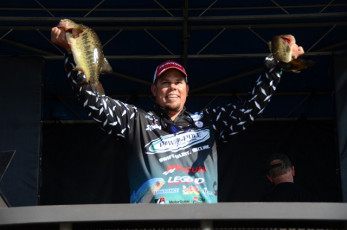 0250E9CC-6EBD-4C3B-AA1B-30AAA8BAF95D