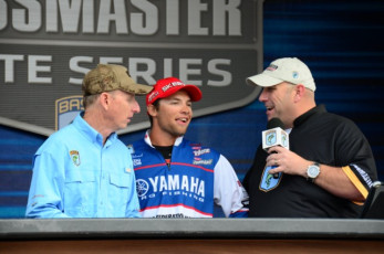 08D979A2-356A-4D77-BBFB-061FCD8C0373