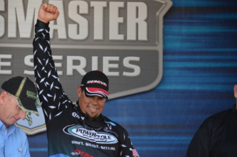0B05C1D5-86DA-4D3F-AEF2-0B71A6243CDC