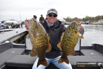DEA9E999-1793-46FD-BFCA-BB4AACD1376B