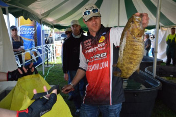 009FAA56-353F-440A-8BB8-DCB310FBD559