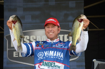 015641CE-7577-4F31-8D5D-448EA8C53D93