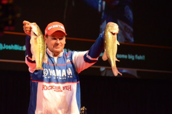 02005F49-3B16-4FD5-8234-A6B1B7B78261