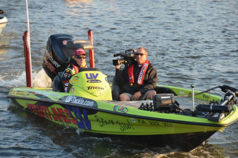 0232B65E-96FA-4082-BC58-BD47999A3157