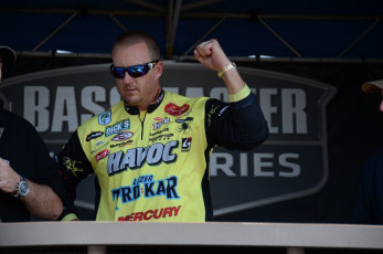 02641AFD-C54F-4F45-8D4F-7FDFBB5DCA70