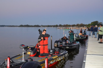 02784052-833A-4C63-92E1-C19EF19ECF8A