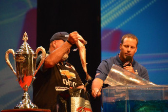 0283A11C-9D7A-4286-8F01-2EBF1AA1DC77