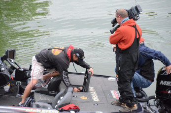 03C55EC7-3EEF-4DF6-9F5E-862FABDB257B