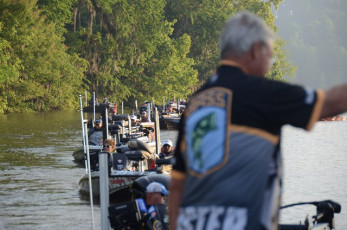 0428C7E9-6E82-4CA3-91A1-813B8AD302A4