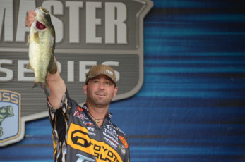 04749DF6-A33C-4153-B1E5-2E84097A3B2A