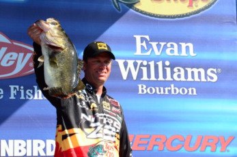 04E8C7F0-912C-432C-A19B-F3FB8975CFB7