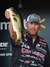 05FAB70F-80FF-4EEB-8425-CB614E9AEF10