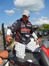 062BFCE0-6185-4DFD-A8AD-94A70DE0E14B