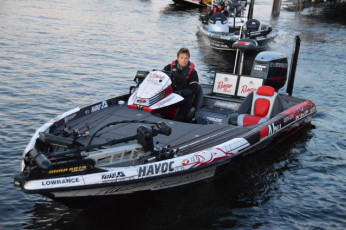 06A8405F-9066-4E8A-8E2F-12FCB0373733