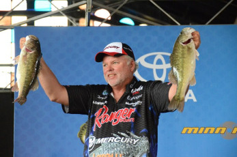 06DD5B55-41AA-47F8-B9F5-1274CEEA692D