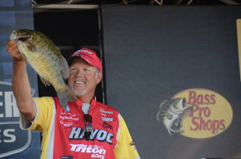 075EF4BE-1225-4CCB-86BC-A37B8163221B