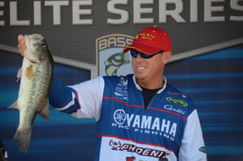 08315D30-54B2-4C2E-BDE3-64327DA79206