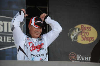 085A8E29-3DA9-4167-8348-A6F68BC774F0