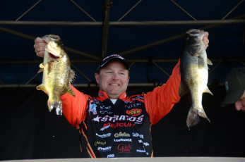 0865C63D-964A-477A-A065-1F97C37B15F9