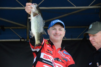 08C4674A-78B6-45DF-B560-D71A9F10F056