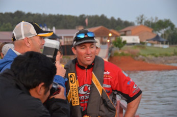 08D957A3-9BD0-45AE-BA28-E75EBB0367BA