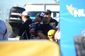 09171842-D22D-449D-880F-CC403C760149