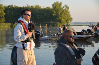 0927184B-FAE6-4A3A-8030-51A48A544D6E