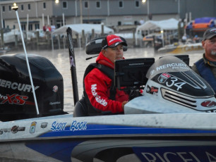 0978BD38-2D73-4291-A4BD-359E9DE36EDC