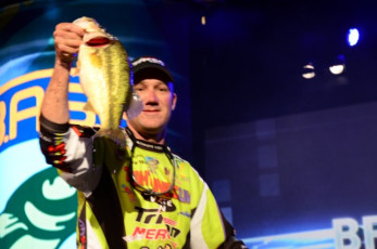 09D90A5A-1DCC-49FB-AFA3-FBCCE4F1A781