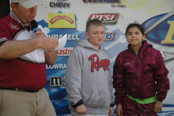 09FA9537-B251-4F41-8CBF-42F557659B3E