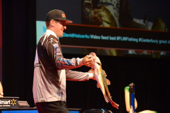 0A26D459-2AAA-46A2-A05D-AA695126A3F0