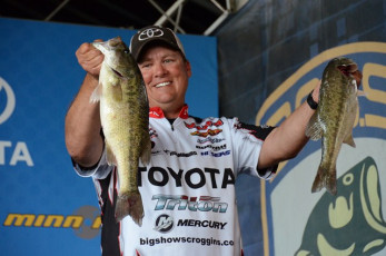 0A5AA9C1-0BF1-4422-804B-E9B97E54DE5F