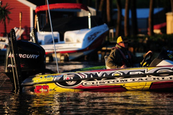 0B755072-9024-4EEF-94D0-57006B09B753