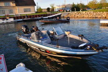 0B8C657A-997F-4330-BFFC-76570AF5DD73