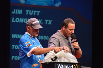 0C1760D1-9DD3-4E94-BCC9-FF76F434B6FE