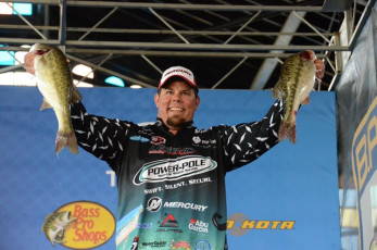 0C313BAE-6F61-4818-9CC0-8A18D71ED3E1