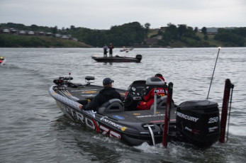 0CF2B0F7-EE9D-473E-886C-8FDFCA11A63C