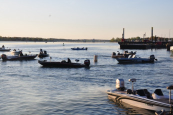 0D0A9E34-1F06-4242-8078-9139C6DD3DE9