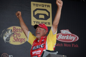 0D0F6884-9464-4AA8-910D-041A60EB4FB2