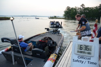 0D28D8AA-BA8F-4A8B-A318-640923276CCF