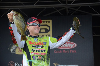 0D4436B3-DB31-4BF1-90CA-11EF5A58B268