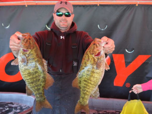 0DFADC82-EE36-4E93-A8E8-6F4AB7FE3B30