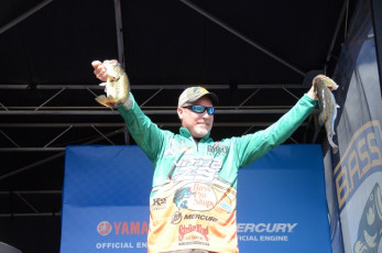 0E2E632F-DC28-4E66-A15D-60AF27FA41E8