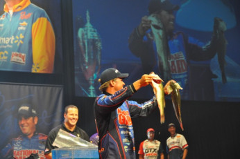 0E57F831-D24A-4724-A5DB-DCFBF9146D86