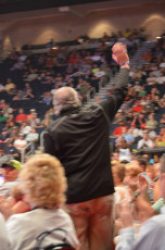 0E7B2F59-66A3-4976-805E-DE524457CCFB