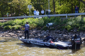 0E8046F5-5F40-46B8-9AA8-6FDAC4D06D15