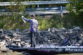 0EA78351-FA17-4B29-97EA-56C9FC022A38