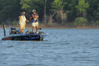 1029095B-D2B4-40D1-A517-1BDD9D1AB157