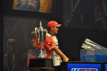 10686809-442A-4282-9DAA-8E073CE21A53