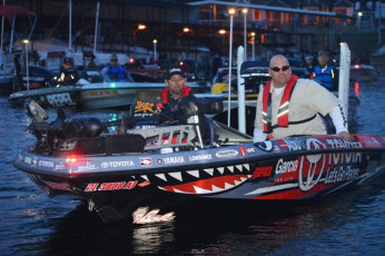 1074C5CC-019D-4A63-A716-CA82D767D35E